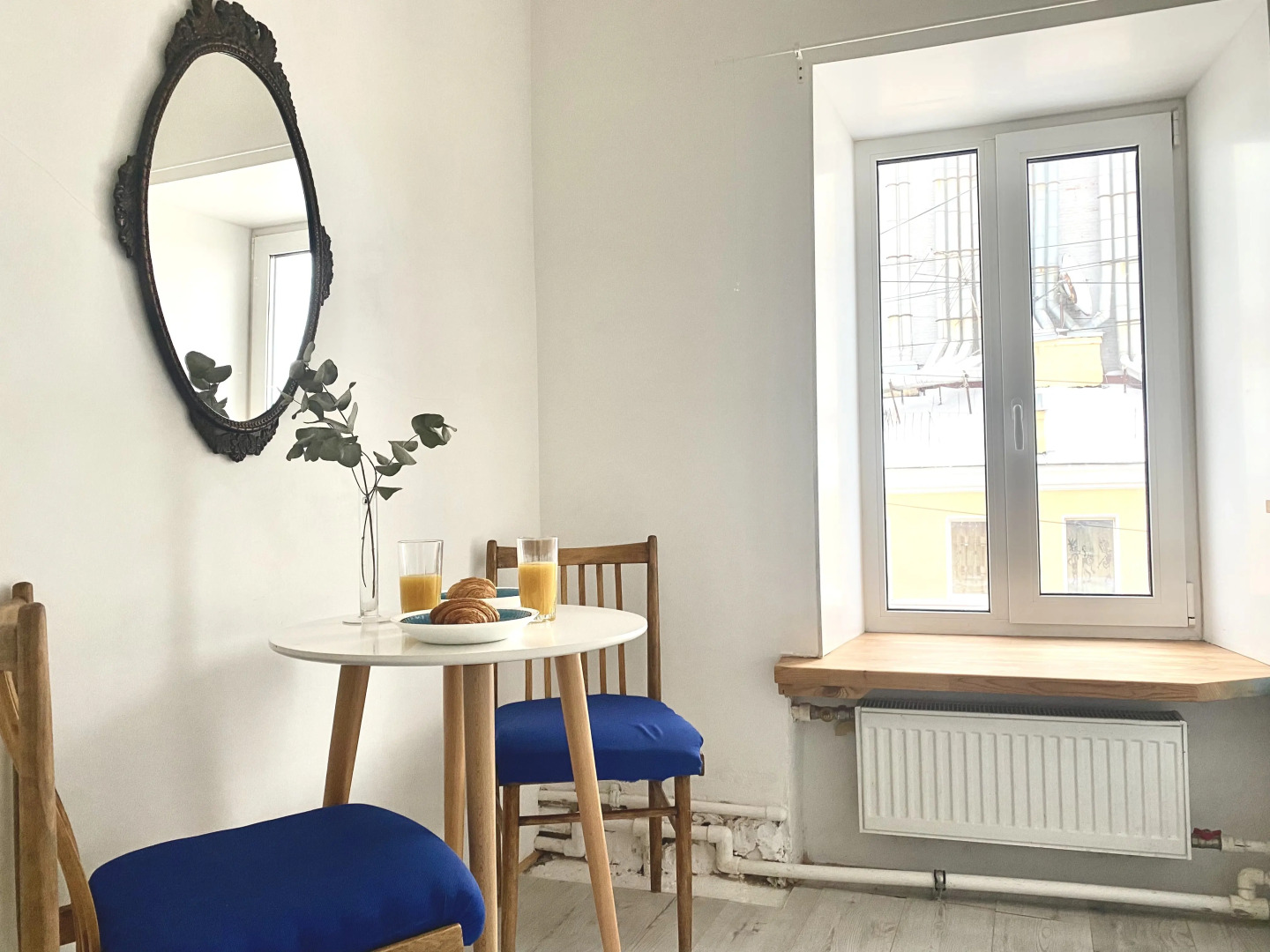 Квартира Mузыка кpыш, тихая и уютная