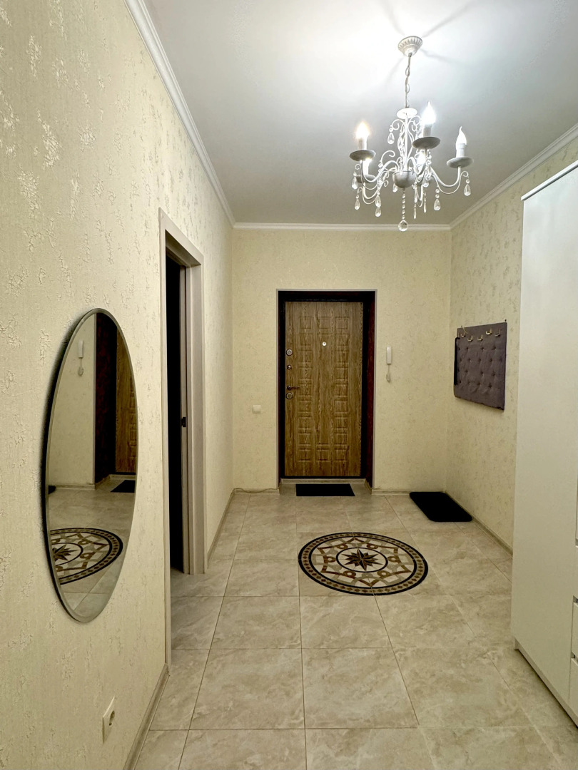 Апартаменты Просторная однушка рядом с центром