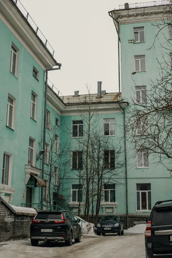 Квартира TroeSutokApart Металлургов 27