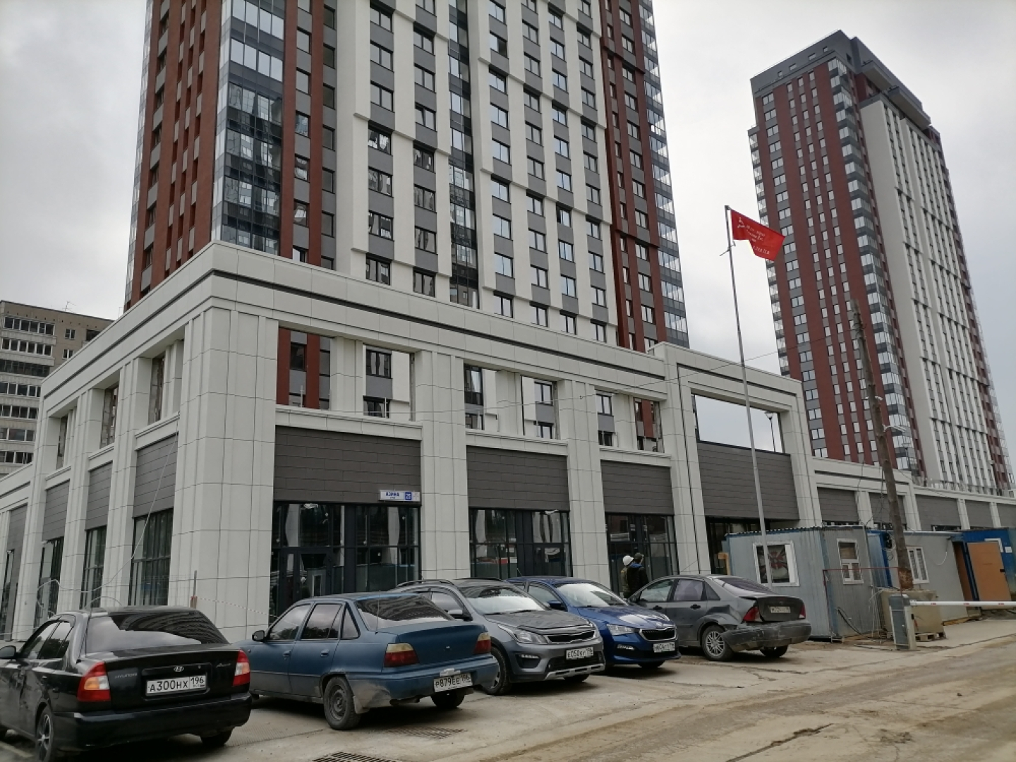 Квартира на Азина 25