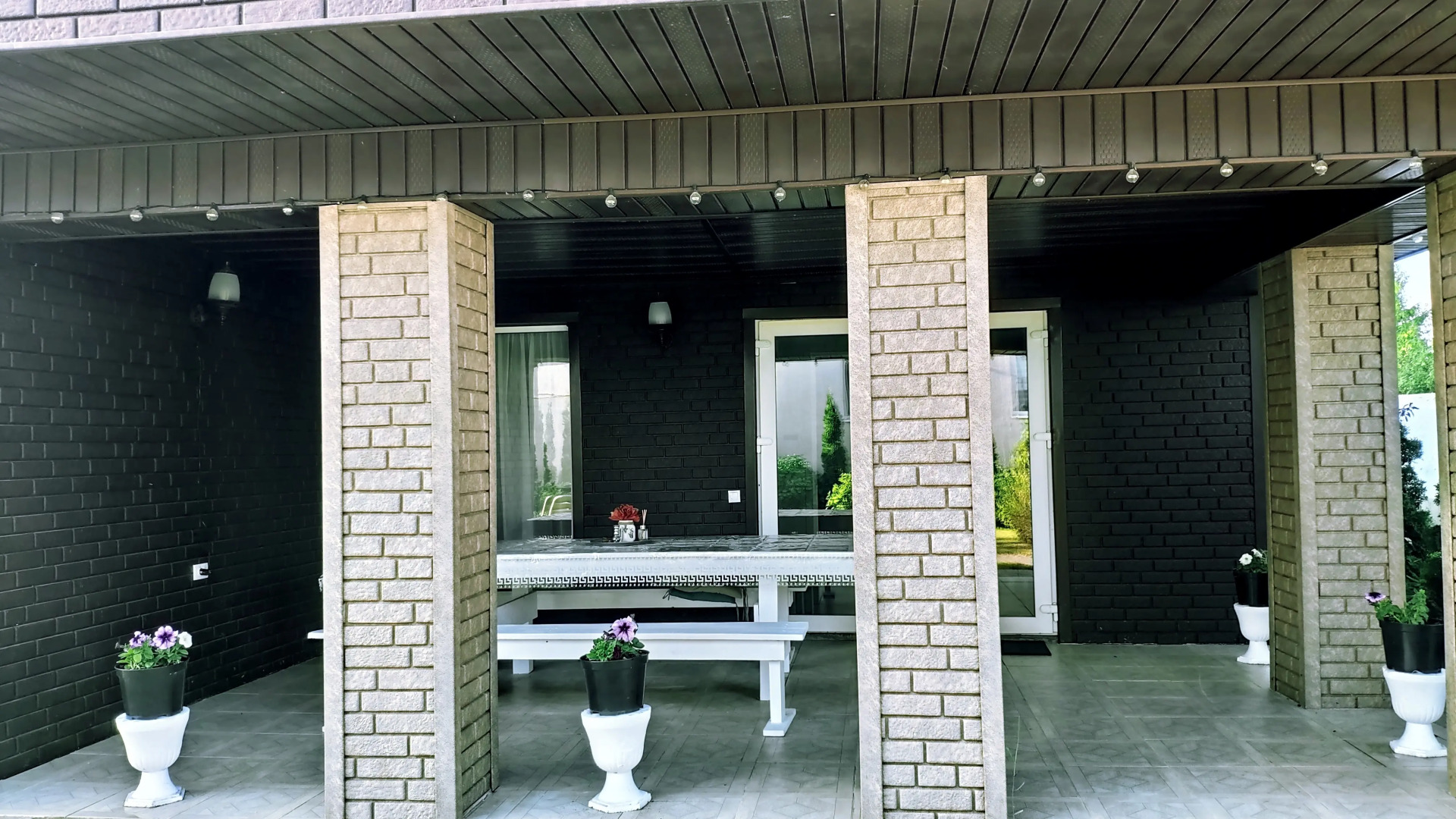 Частный дом Домик для семейного отдыха на берегу озера