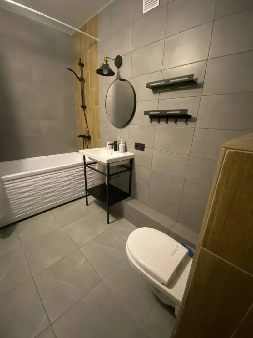 Квартира Евро Трехкомнатная  с джакузи