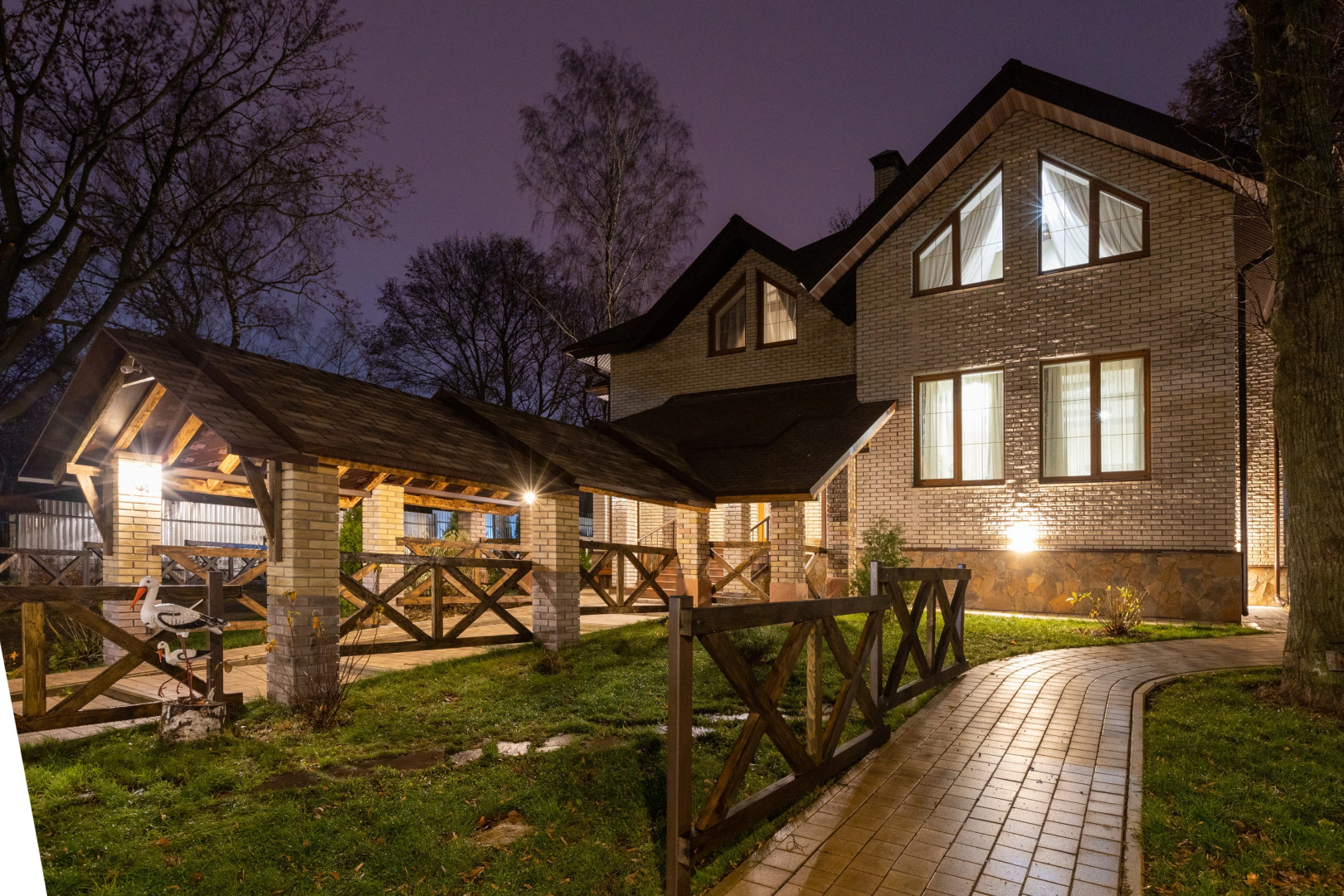 Гостевой дом Загородный Комплекс Слобода