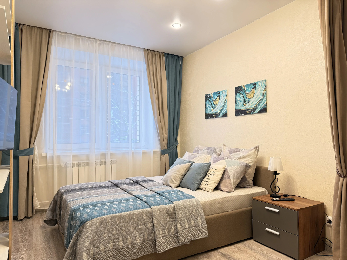 Апартаменты на Жукова