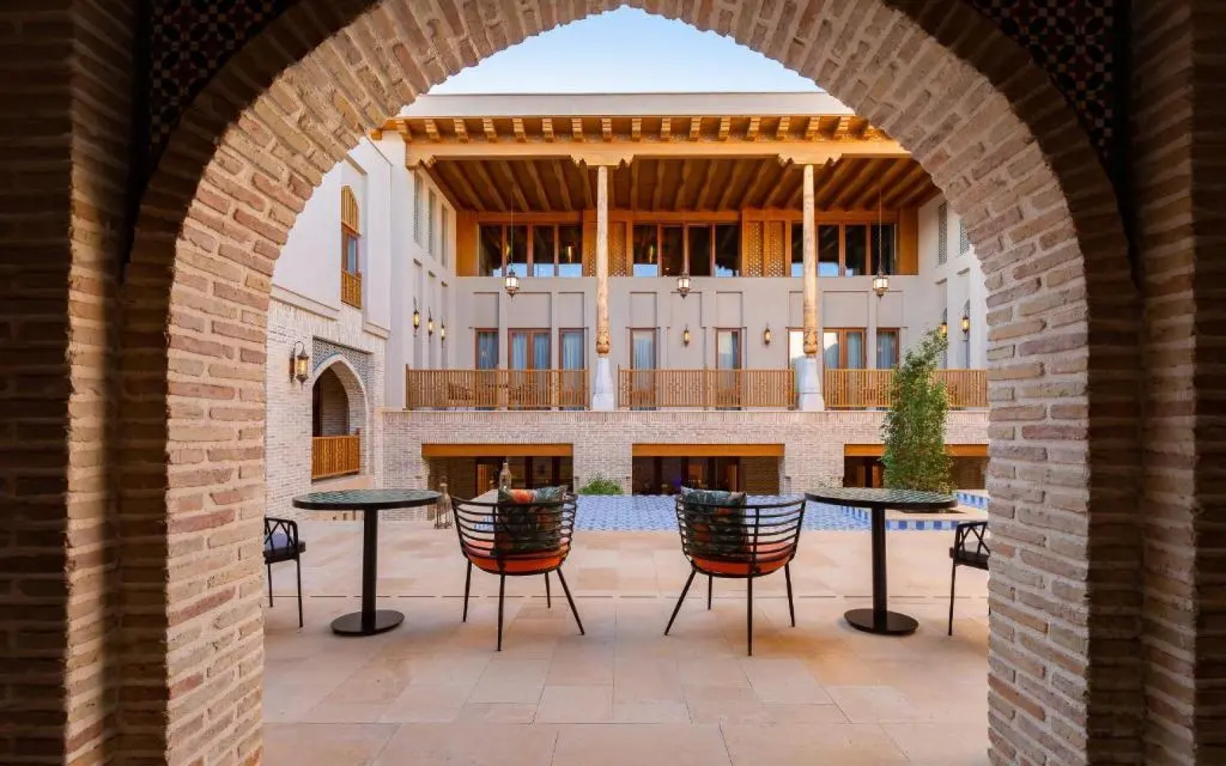 Отель Mercure Bukhara Old Town