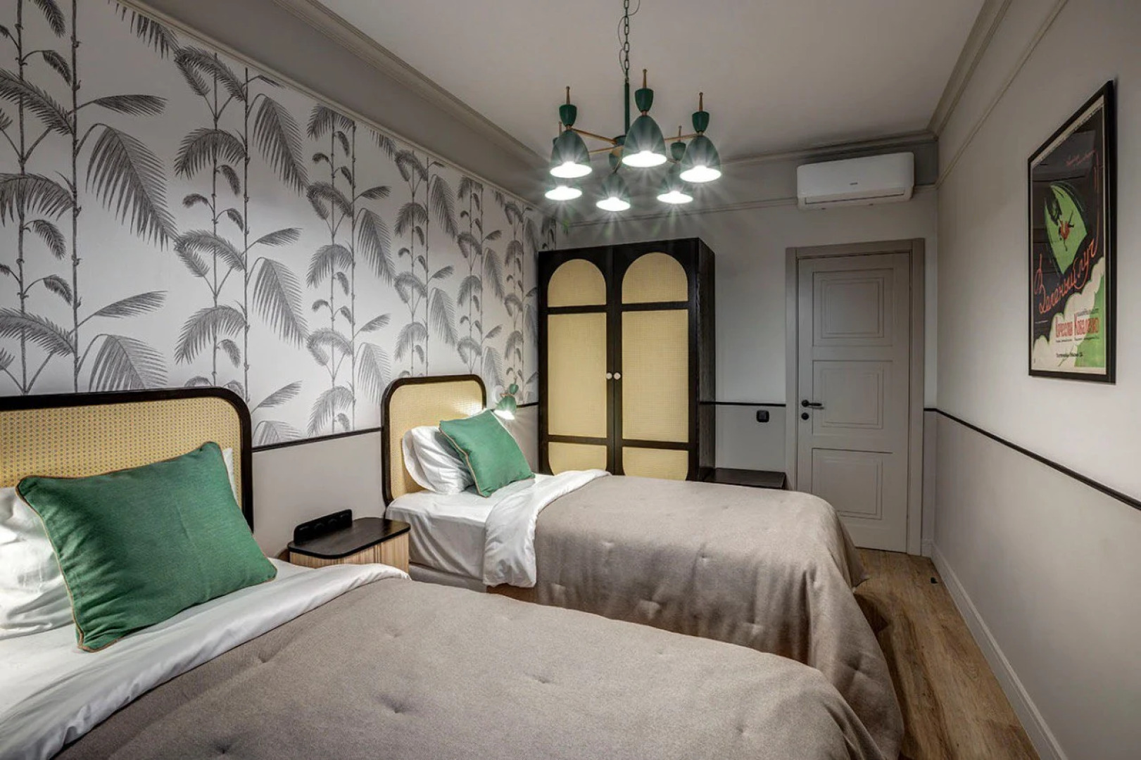 Апартаменты на Вознесенском проспекте