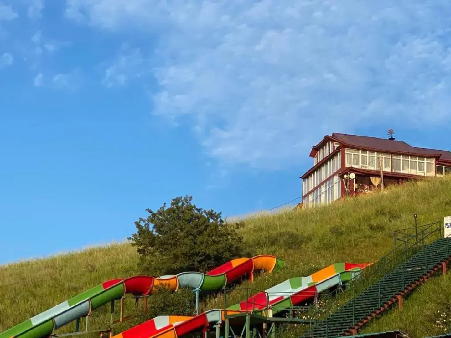 Отель Тау Жетысу