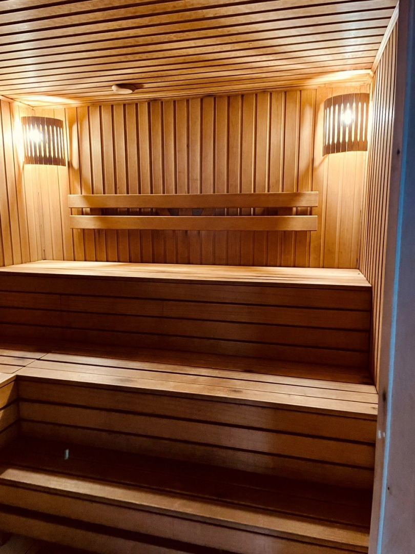 Отель ВОСТОК