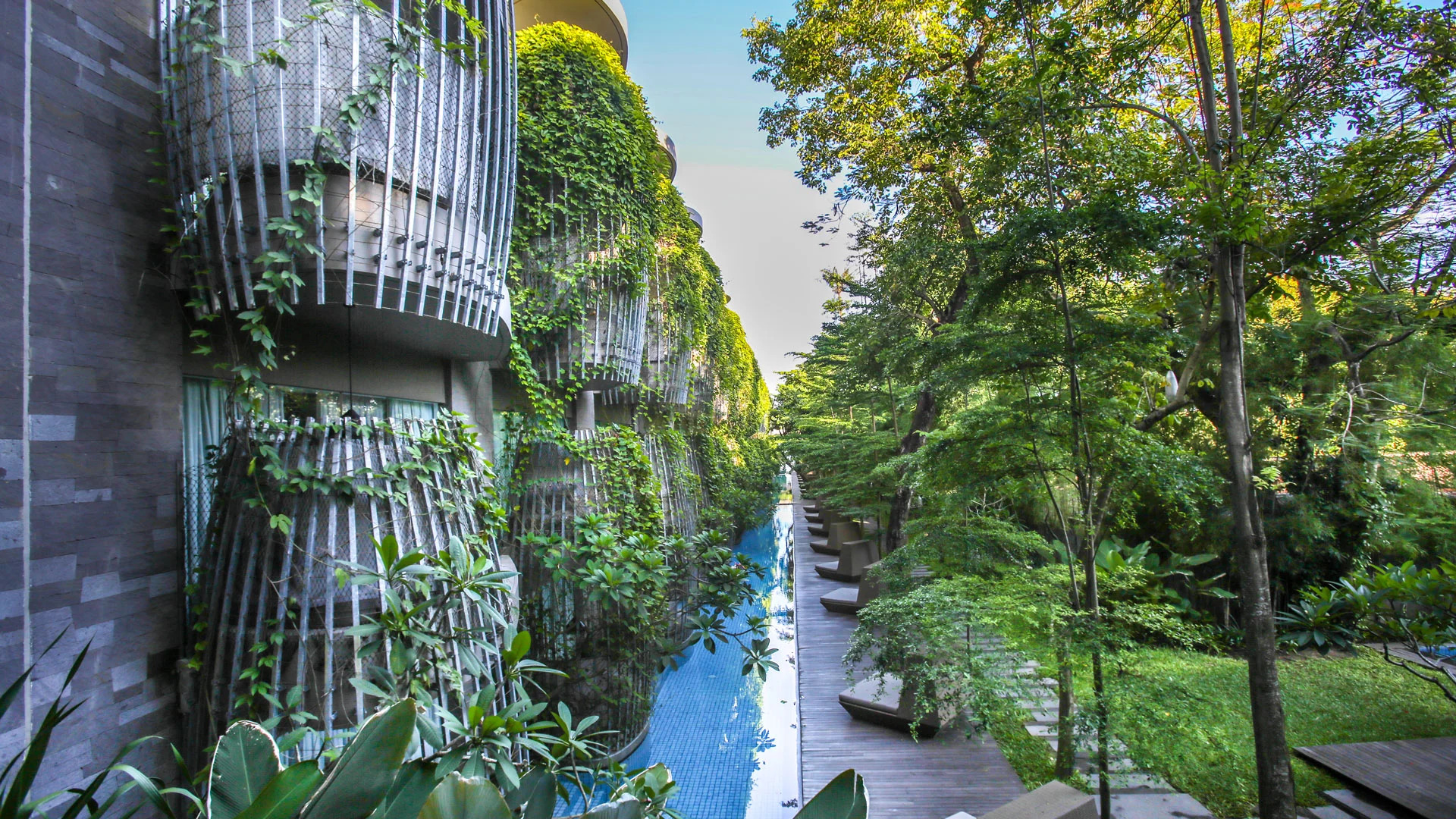 Отель Maya Sanur Resort & Spa