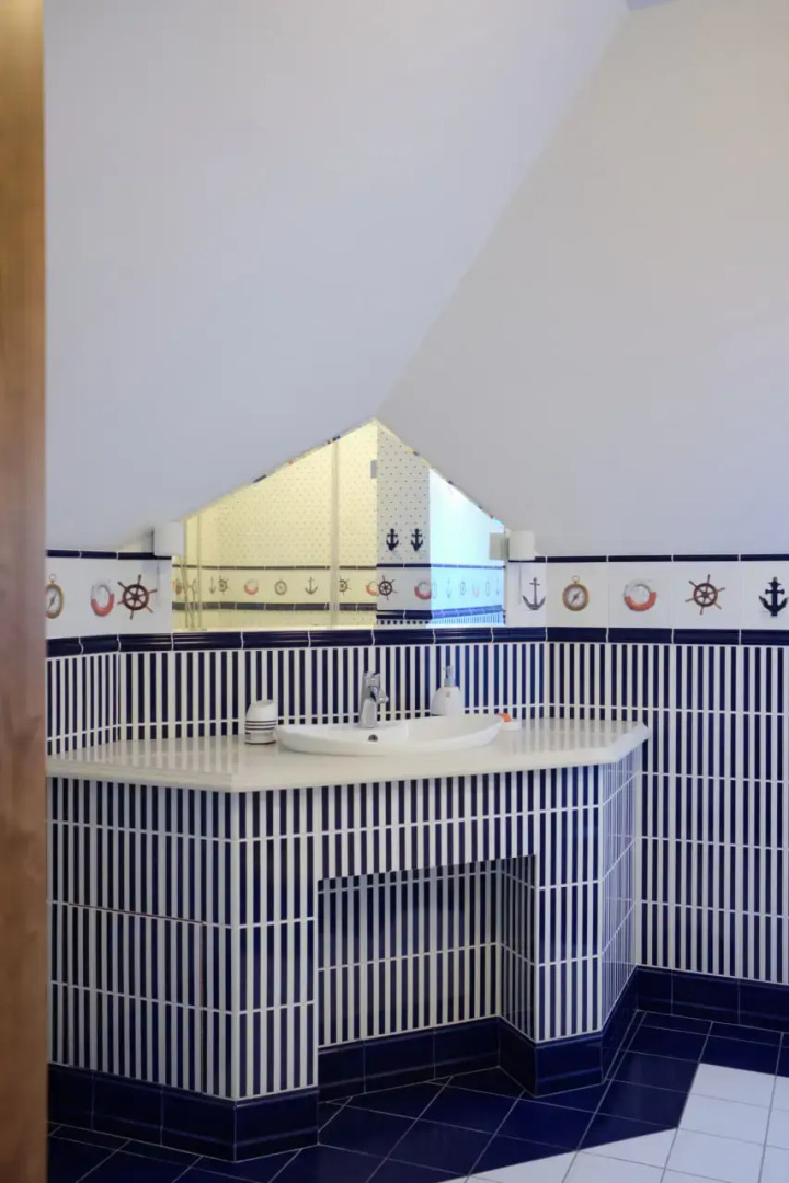 Частный дом Просторный уютный Особняк