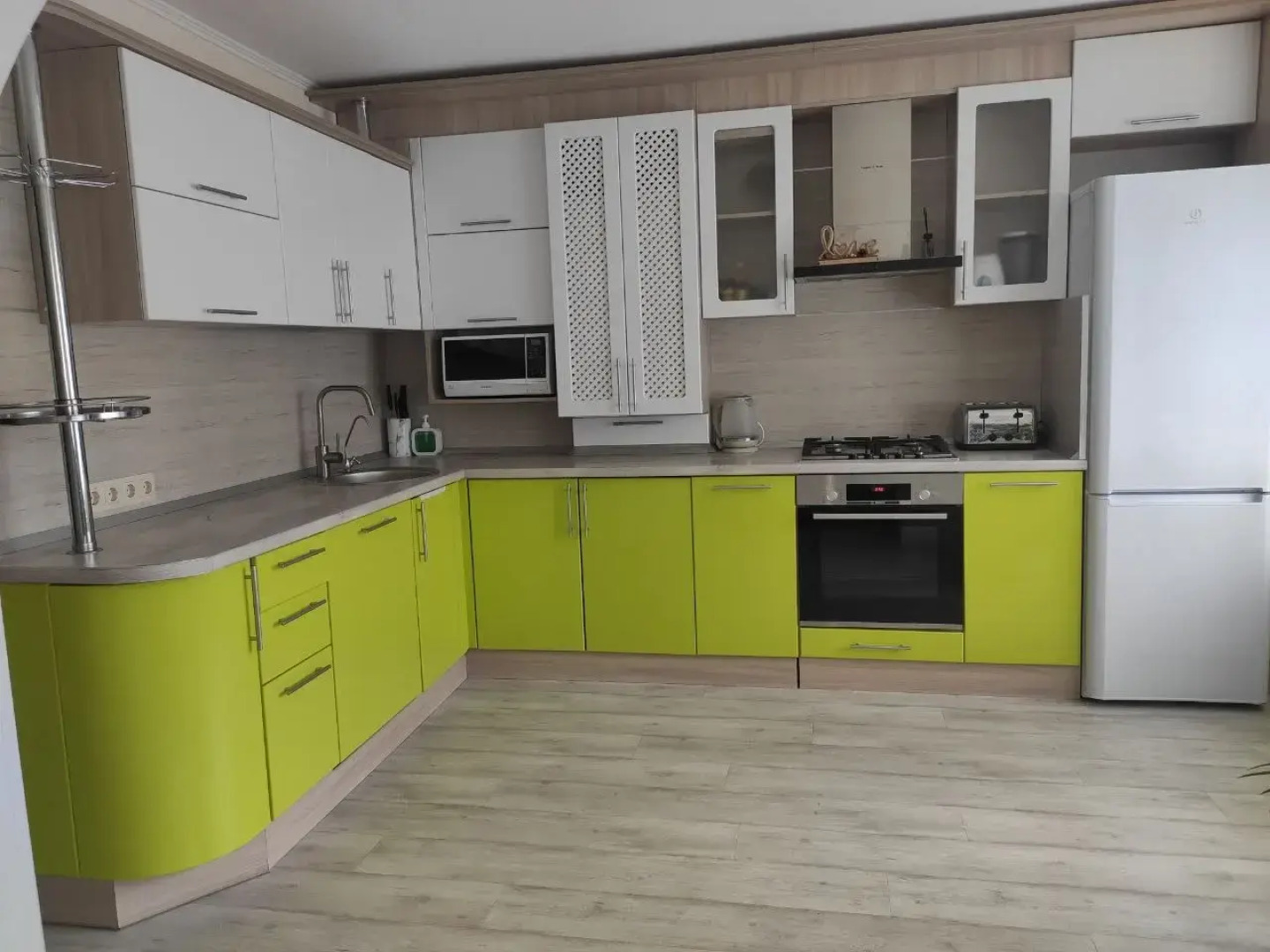 Апартаменты 95 м² - Супер-комфорт у стен Древнейшего монастыря