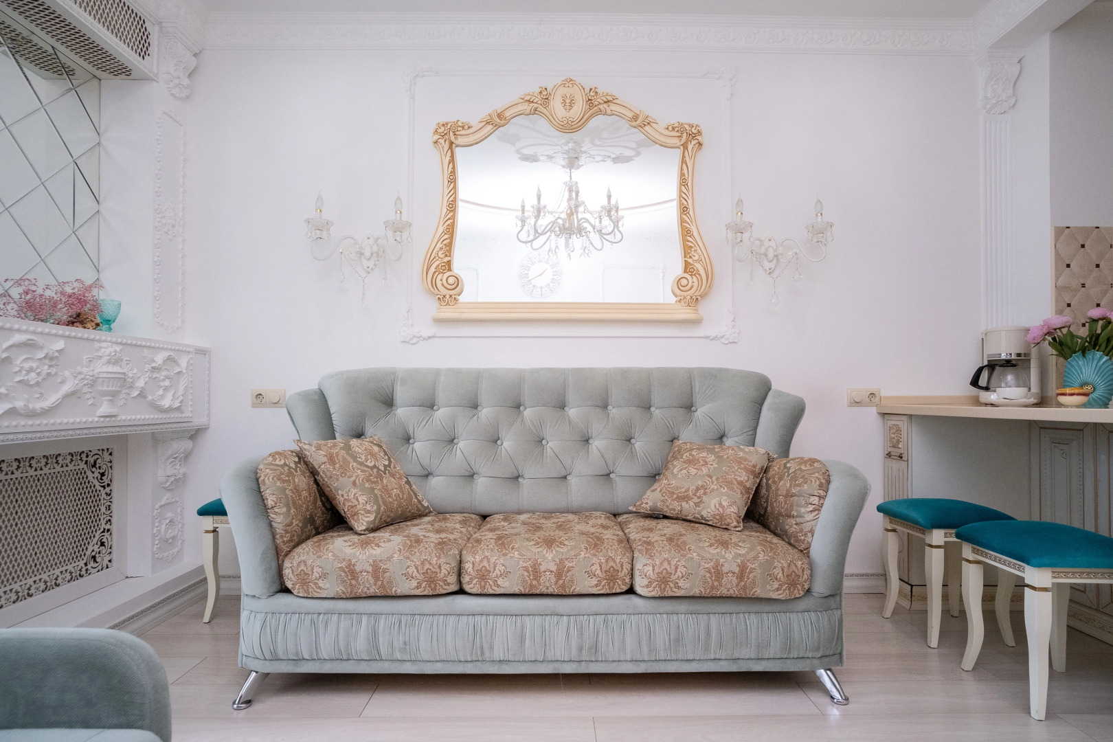 Marisol Rose Квартира в классическом стиле в центре Сочи