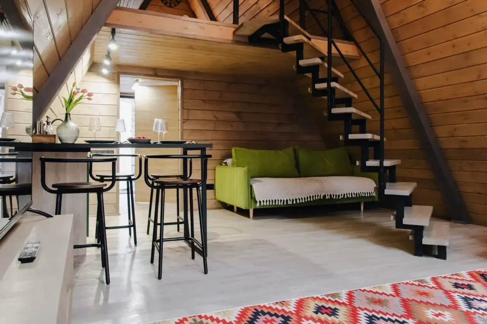 Частный дом Хвоя Темный