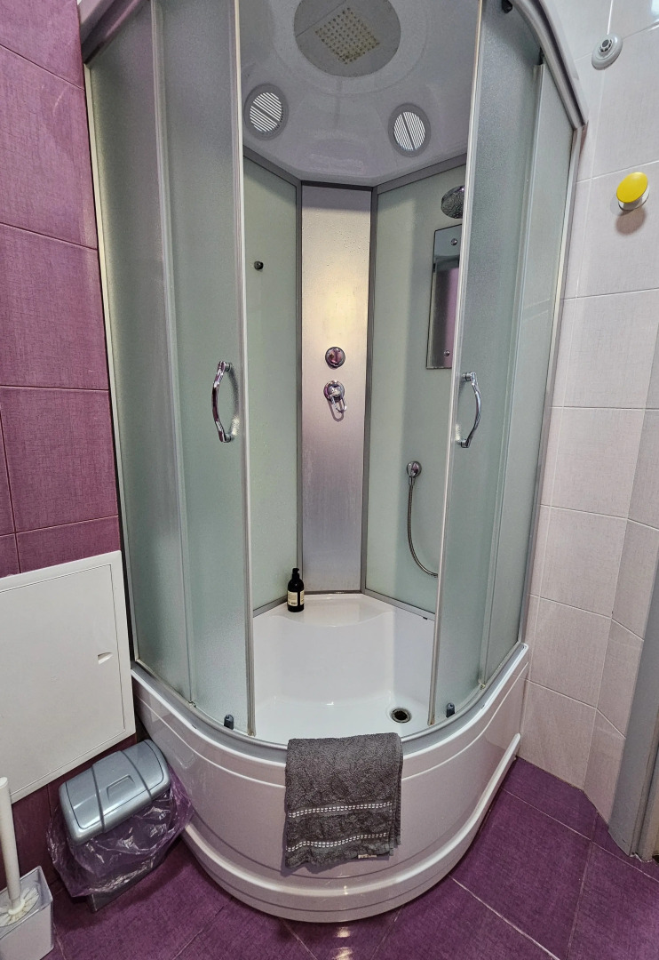 Квартира в самoм цeнтpe возле Kремля