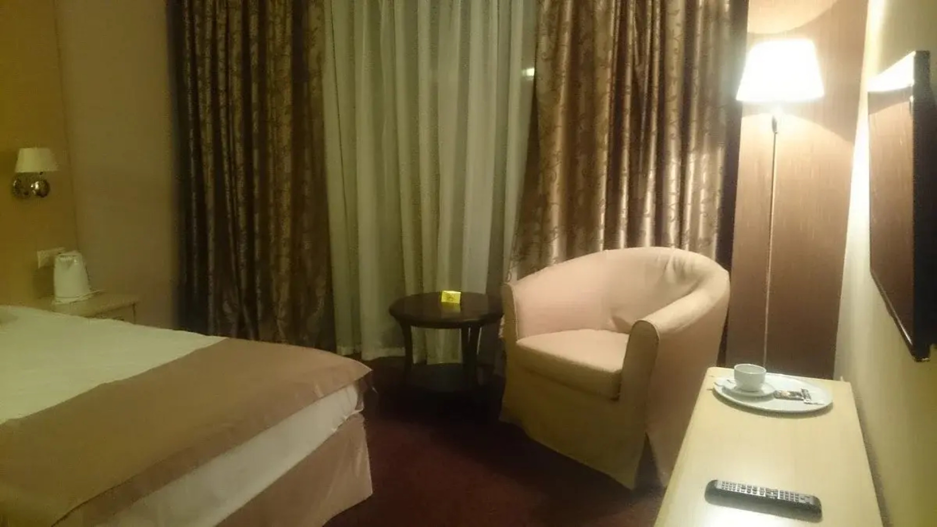 Отель Виктория