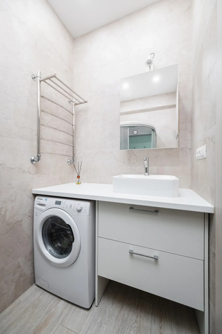 Апартаменты с видом на Октябрьской Площади