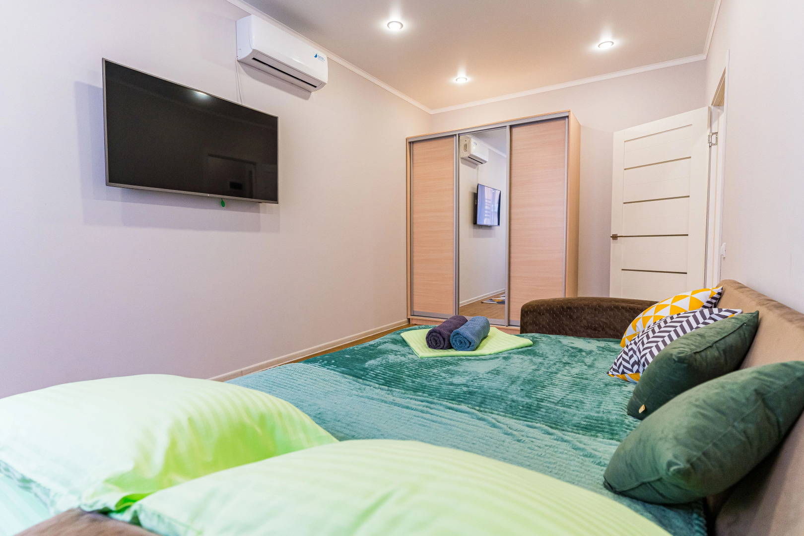 Апартаменты в Современном Жк Бельведер в Пяти Минутах Ходьбы от Моря от LetoApart