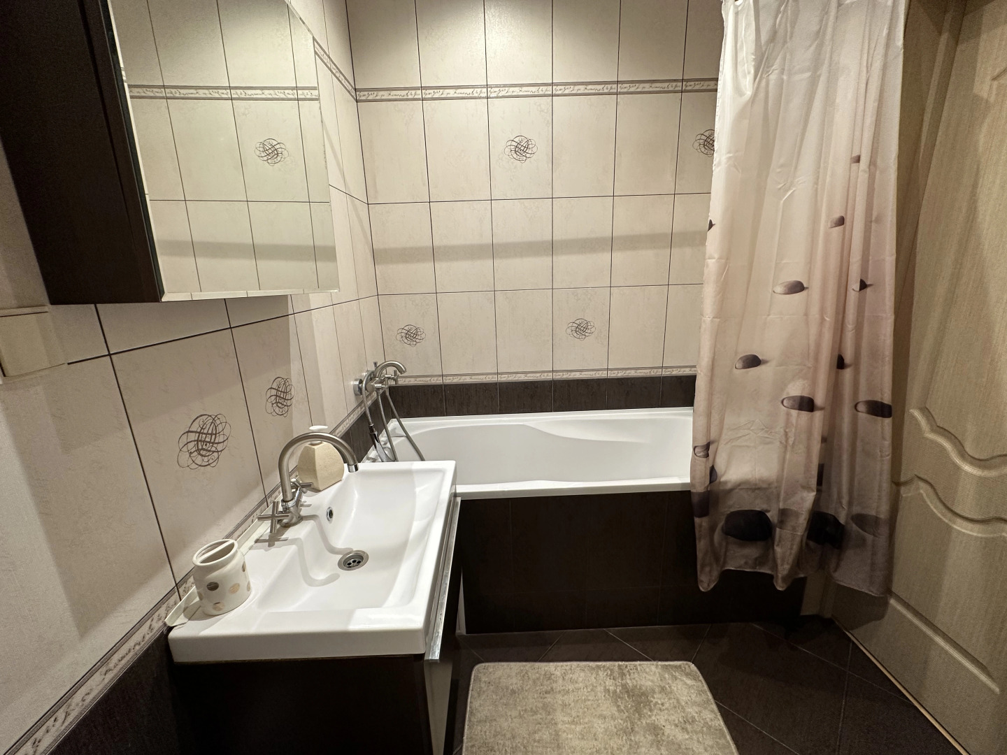 Апартаменты Уютная квартира у озера