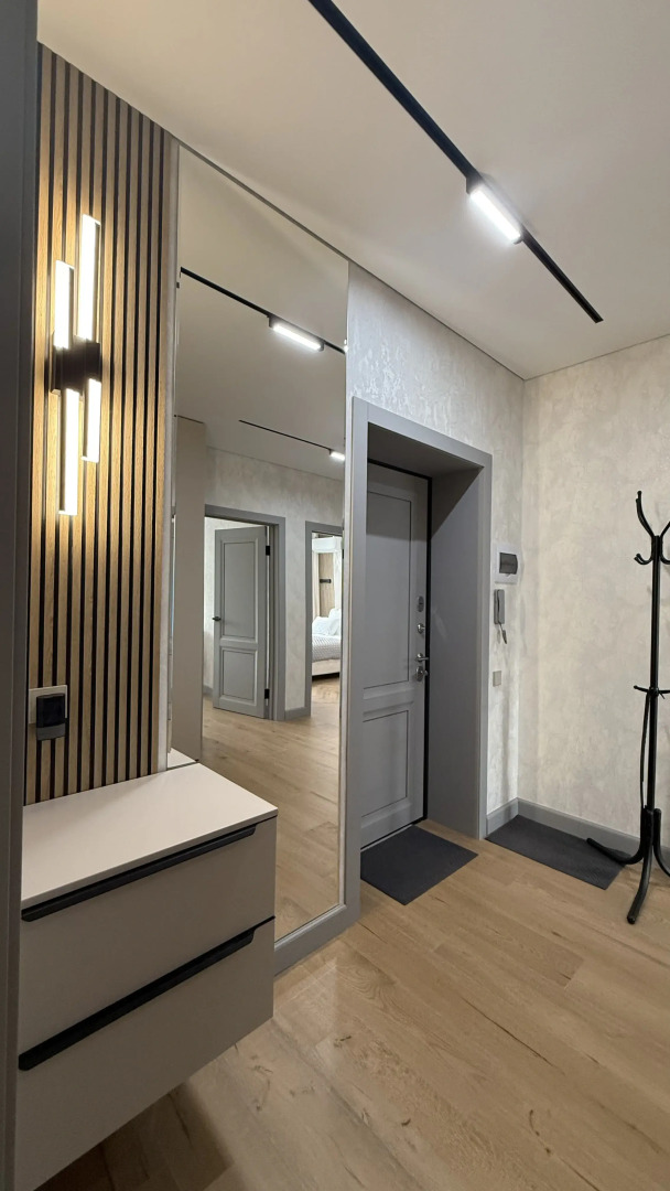 Квартира у реки