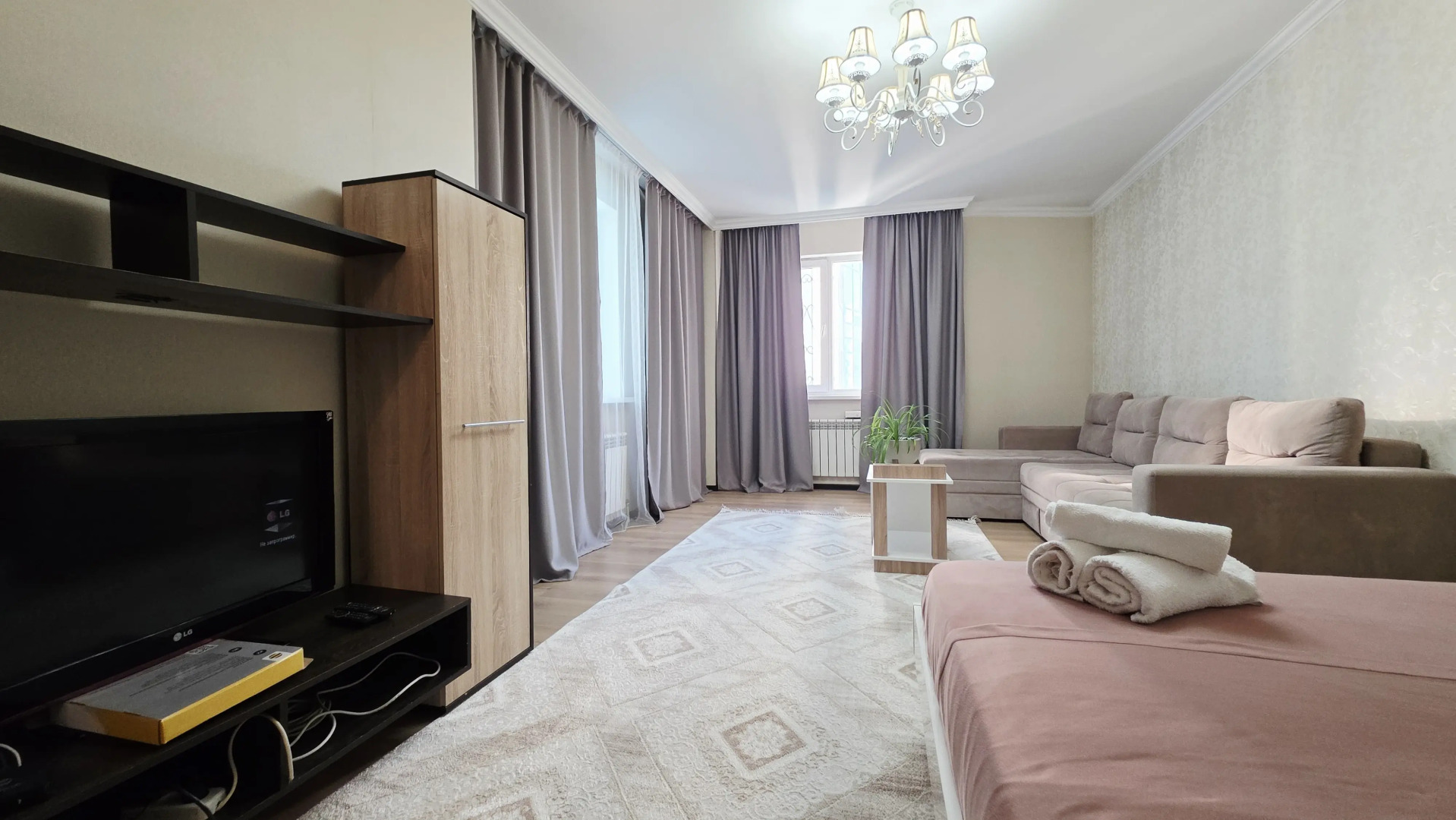 Апартаменты 2-х комн с 2-мя кроватями и 2мя санузлами в центре