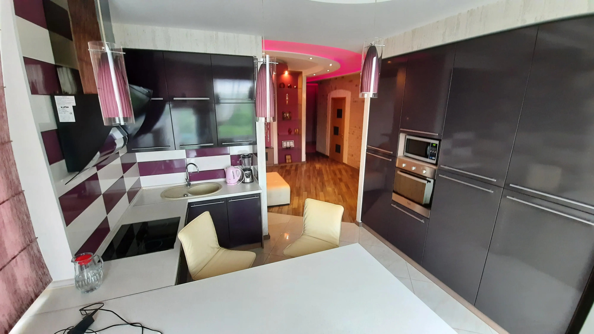 Апартаменты Шарм Парижа Кудряшова 20 Г