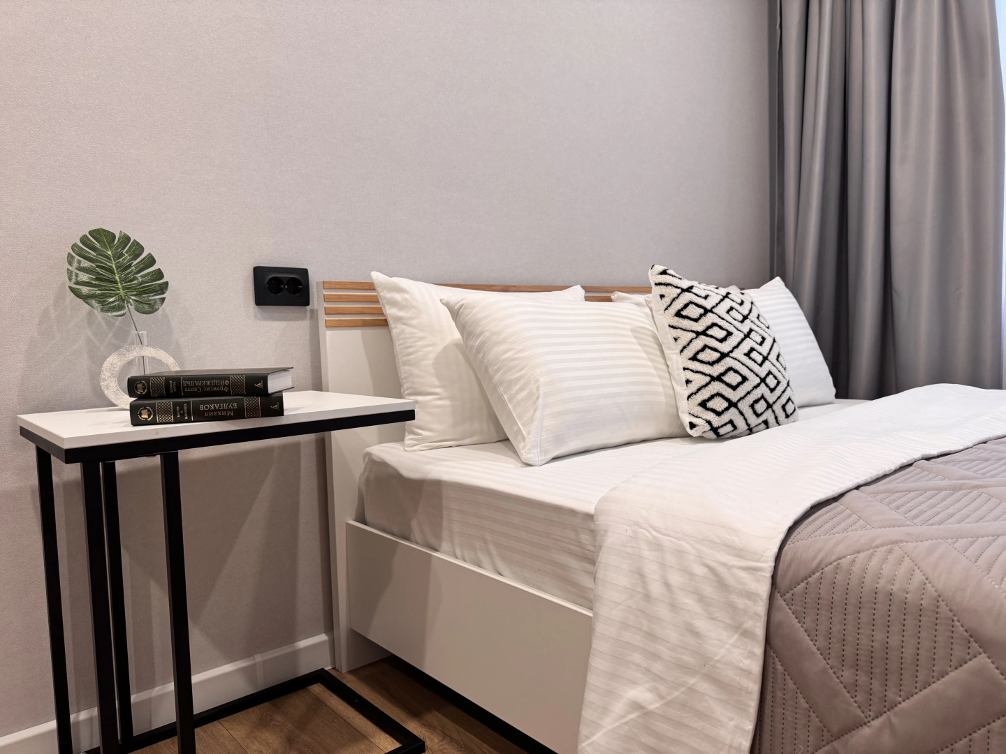 Квартира 2-к с раздельными комнатами Аристократ