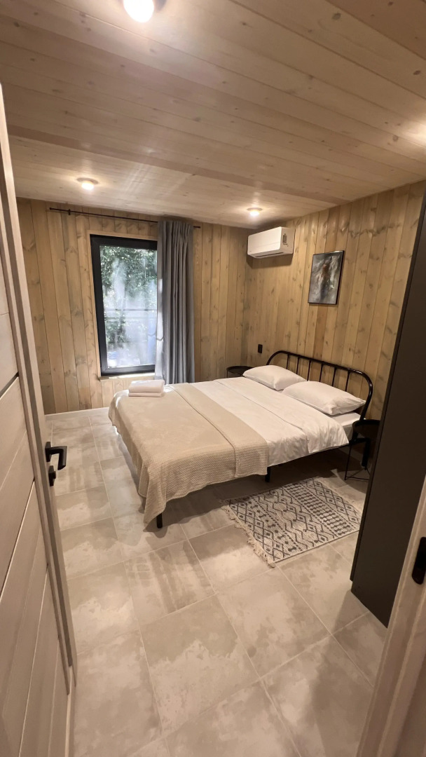 Частный дом Grey Stone у реки