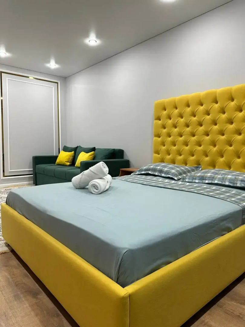 Апартаменты 1-комнатная квартира в 11 микрорайоне