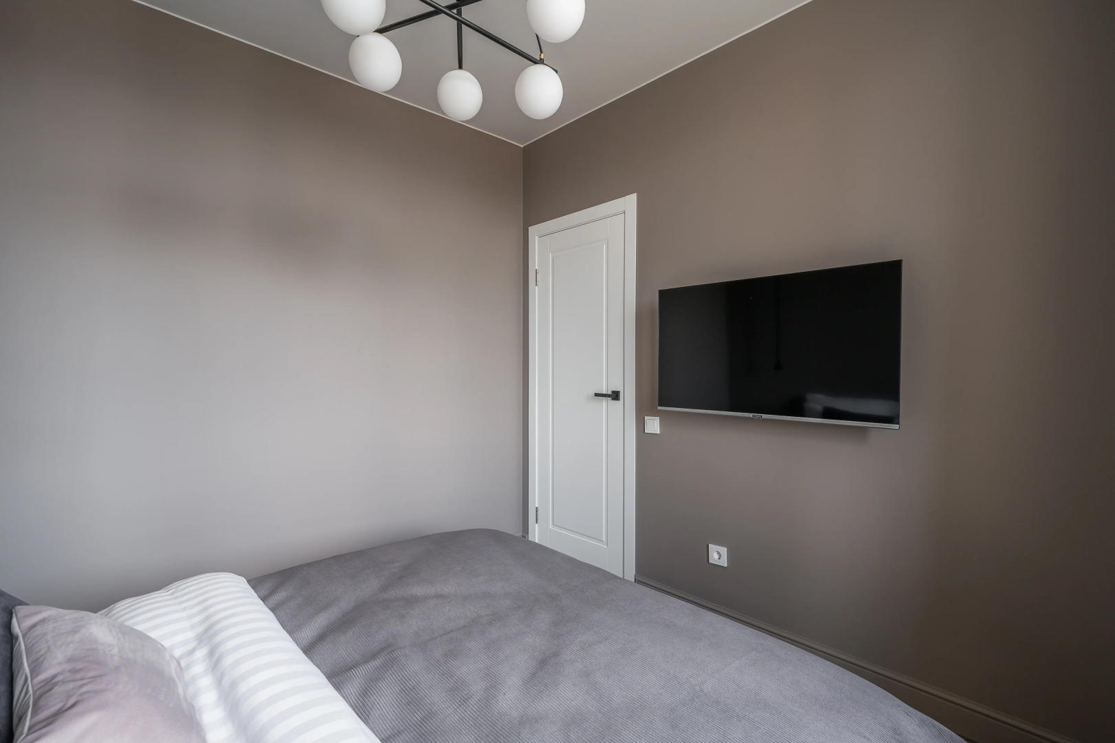 Квартира Евродвушка Silver Pleasure