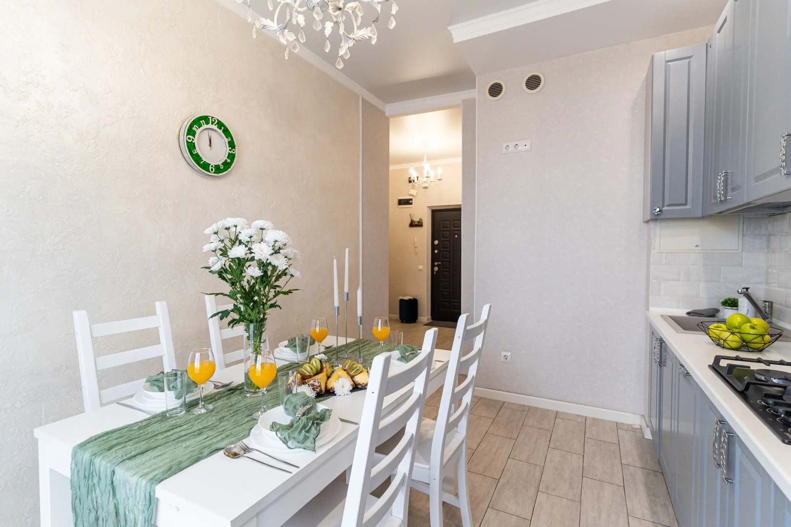 Апартаменты Стильные С Современным Ремонтом От LetoApart