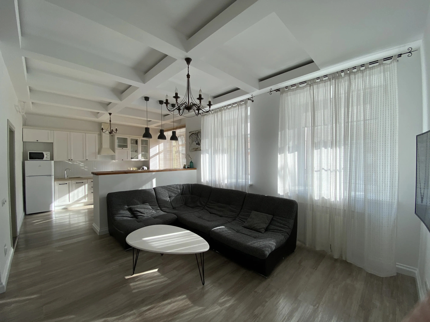 Апартаменты Bright Apartment