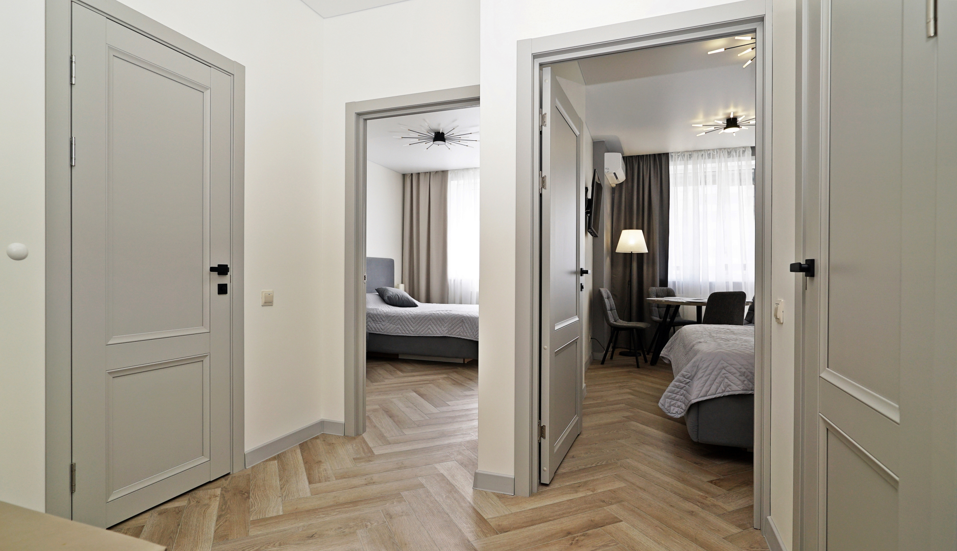 Квартира у Ривьеры с видом на колесо обозрения