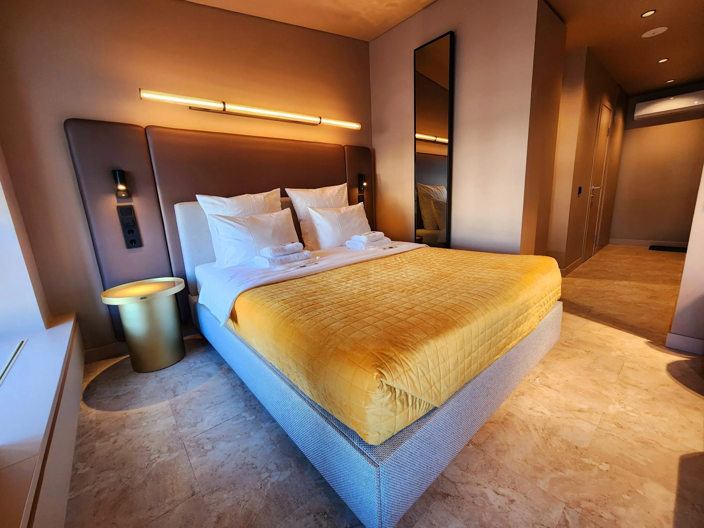 Апартаменты 2+1 (5 минут от ТЦ Галерея) центр Лиговский проспект 56Б