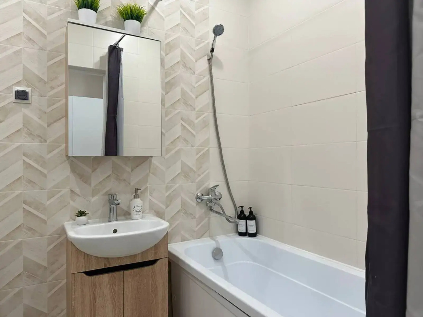 Апартаменты Сутки Уфа на Ибрагимова 90/2 750