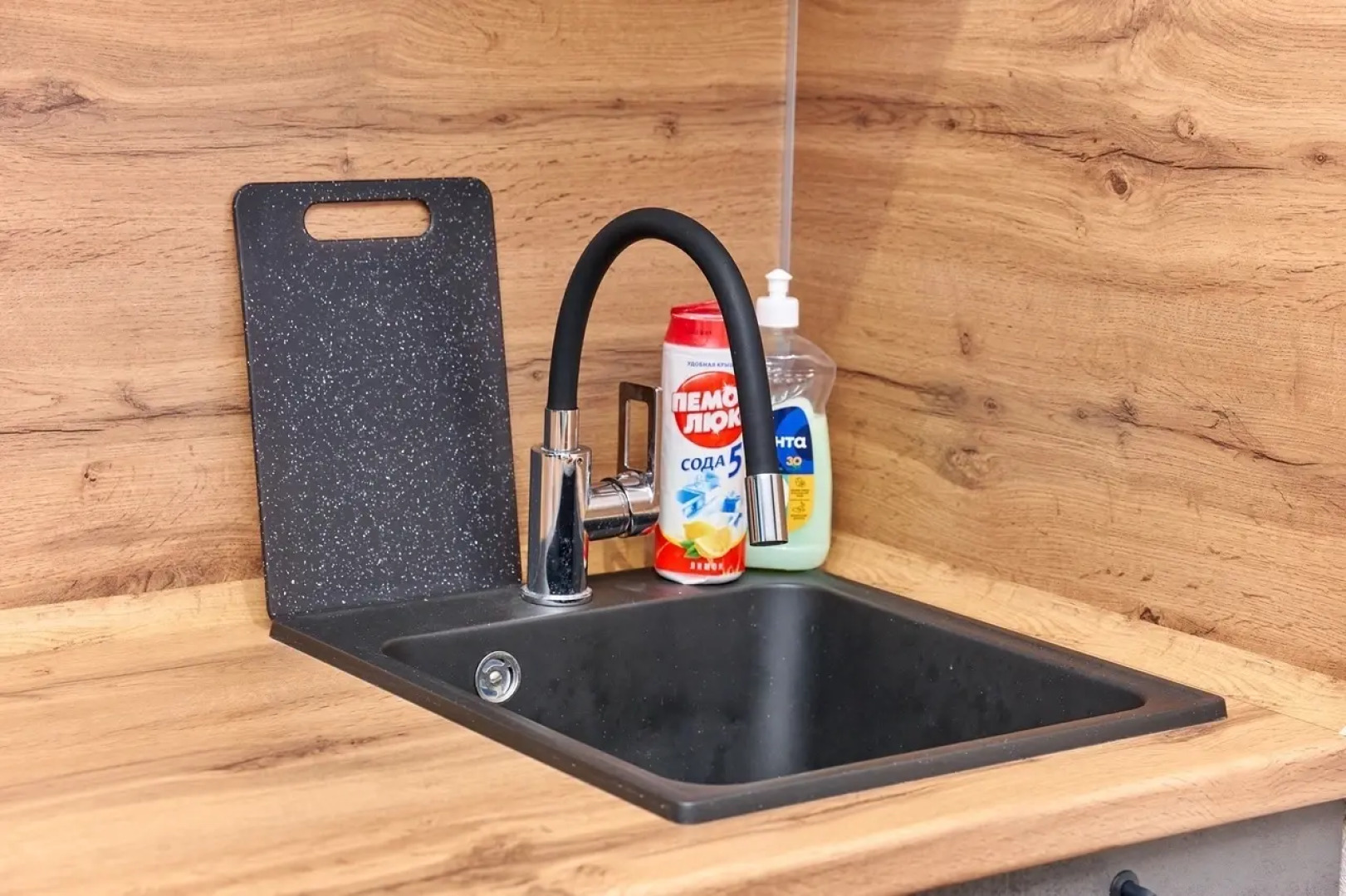 Квартира Студия в новом доме ЖК Премьер, самый центр города у Гипермаркет Семья по адресу Николая Островского 52 на 4 человек