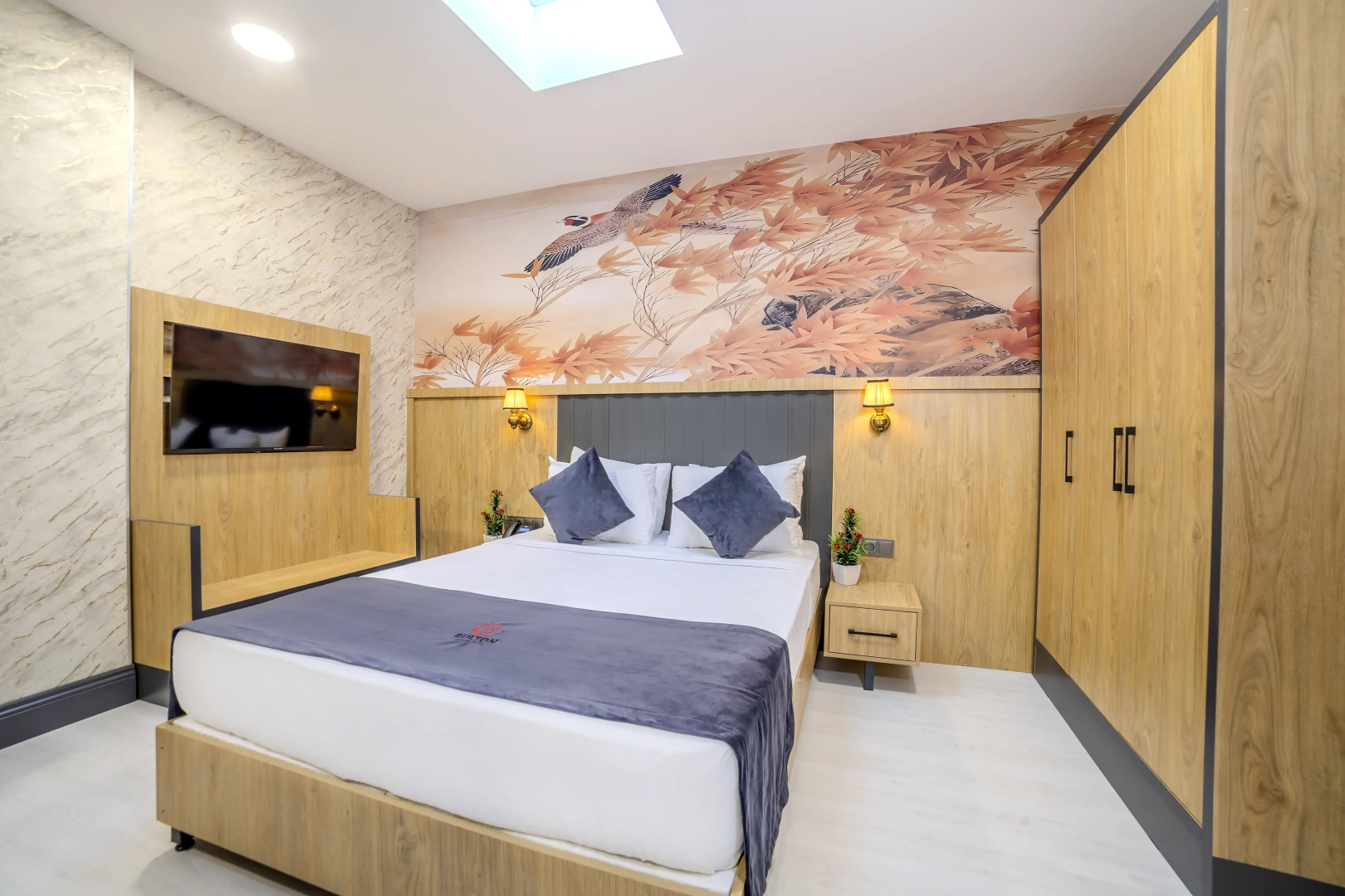 Bulton Hotel Airport