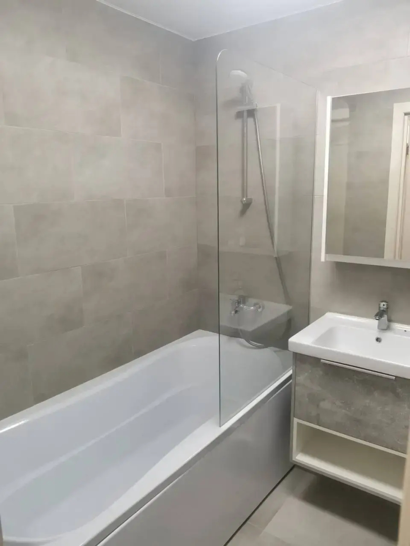 Апартаменты Евродвухкомнатная на Юрия Клыкова 12