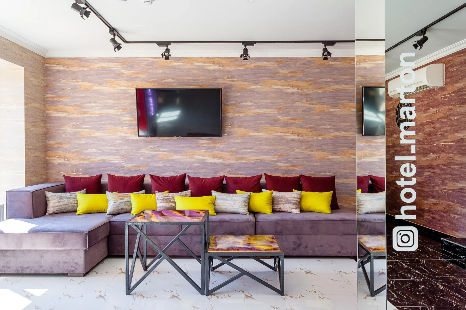 Отель Marton LIDER