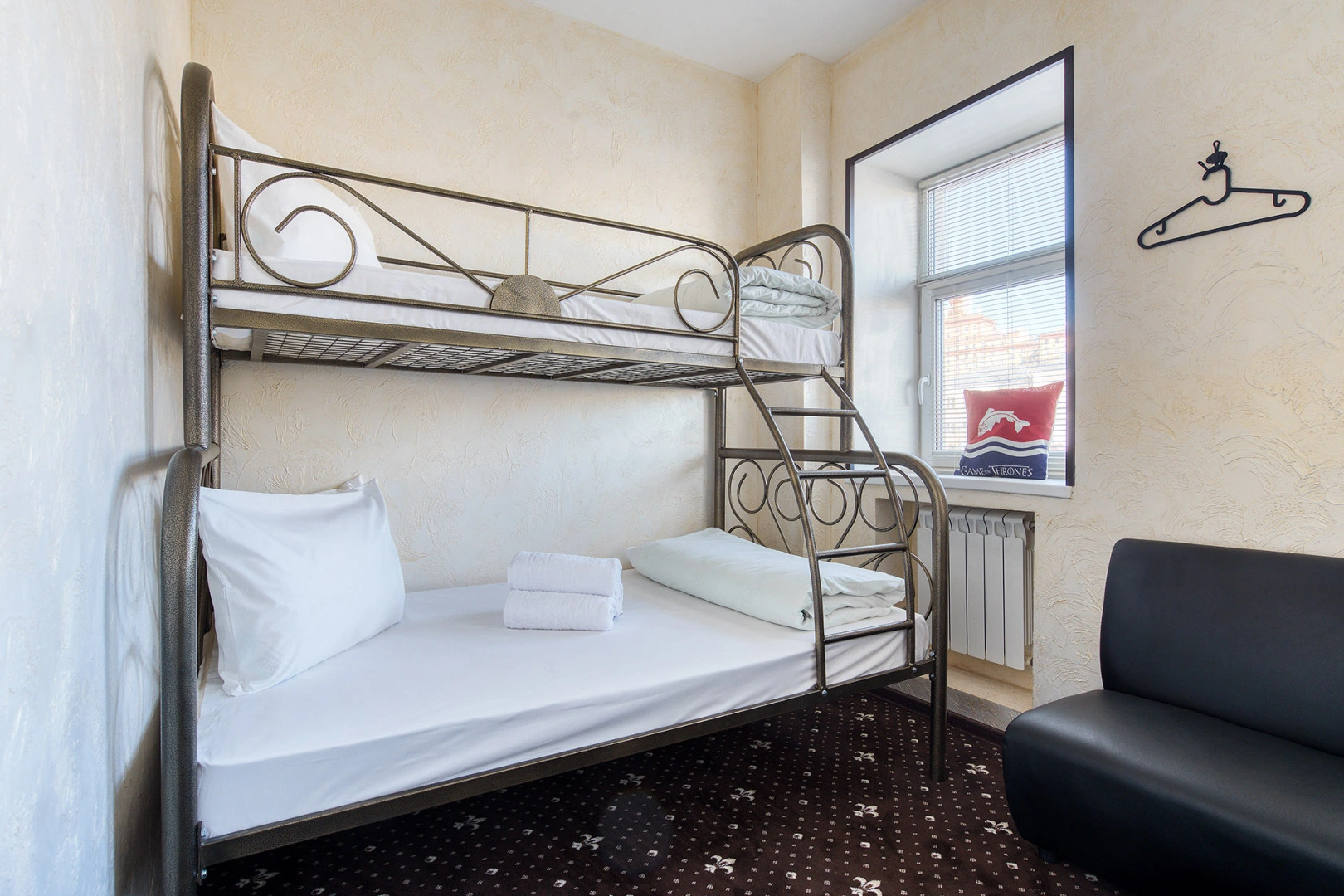 Отель Винтерфелл Новокузнецкая