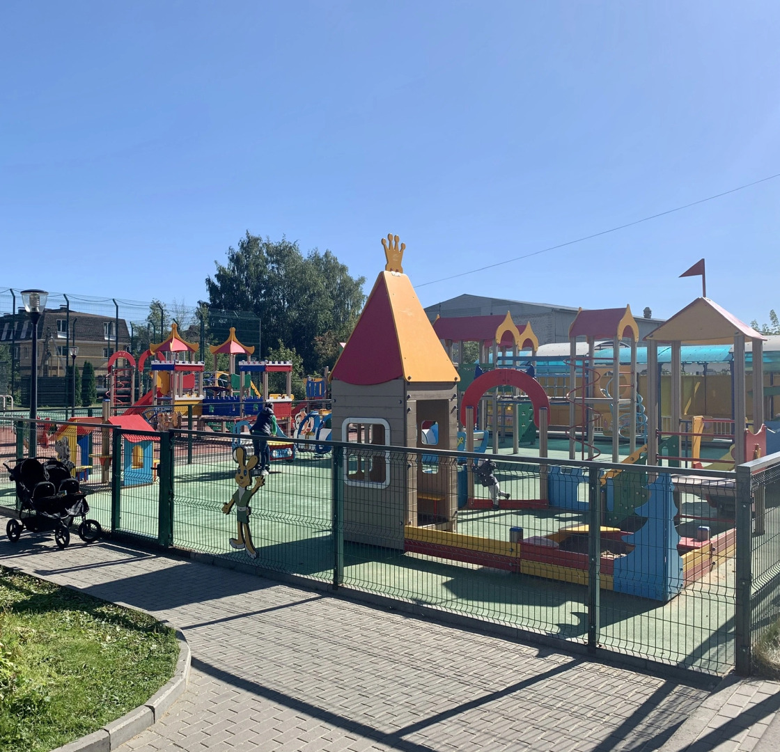 Апартаменты Родионова 192/3 11 этаж