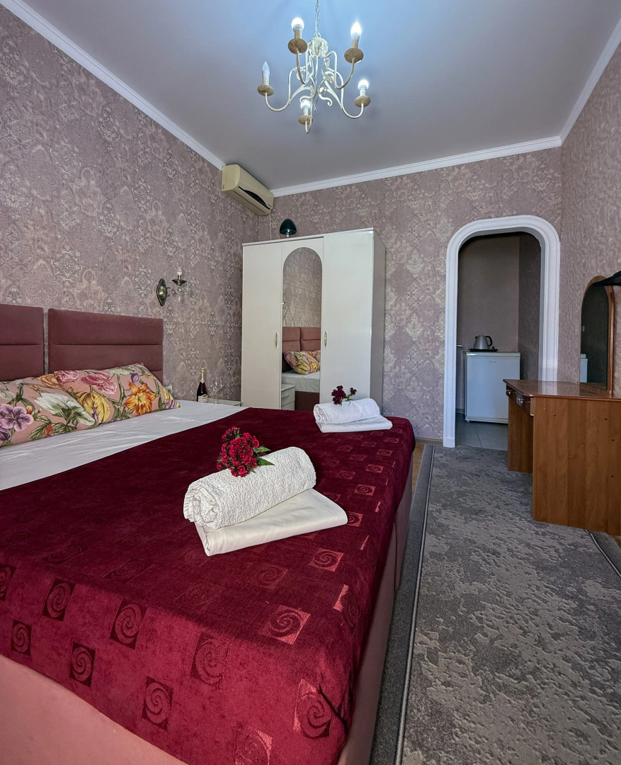 Отель Милана