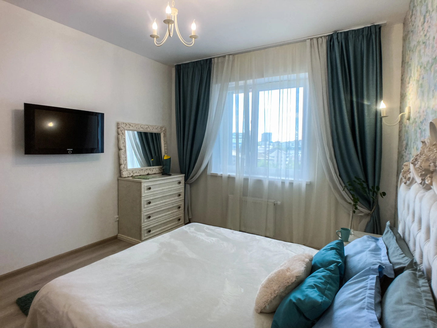 Apart59 | Классические двухкомнатные апартаменты SHARMAN с камином