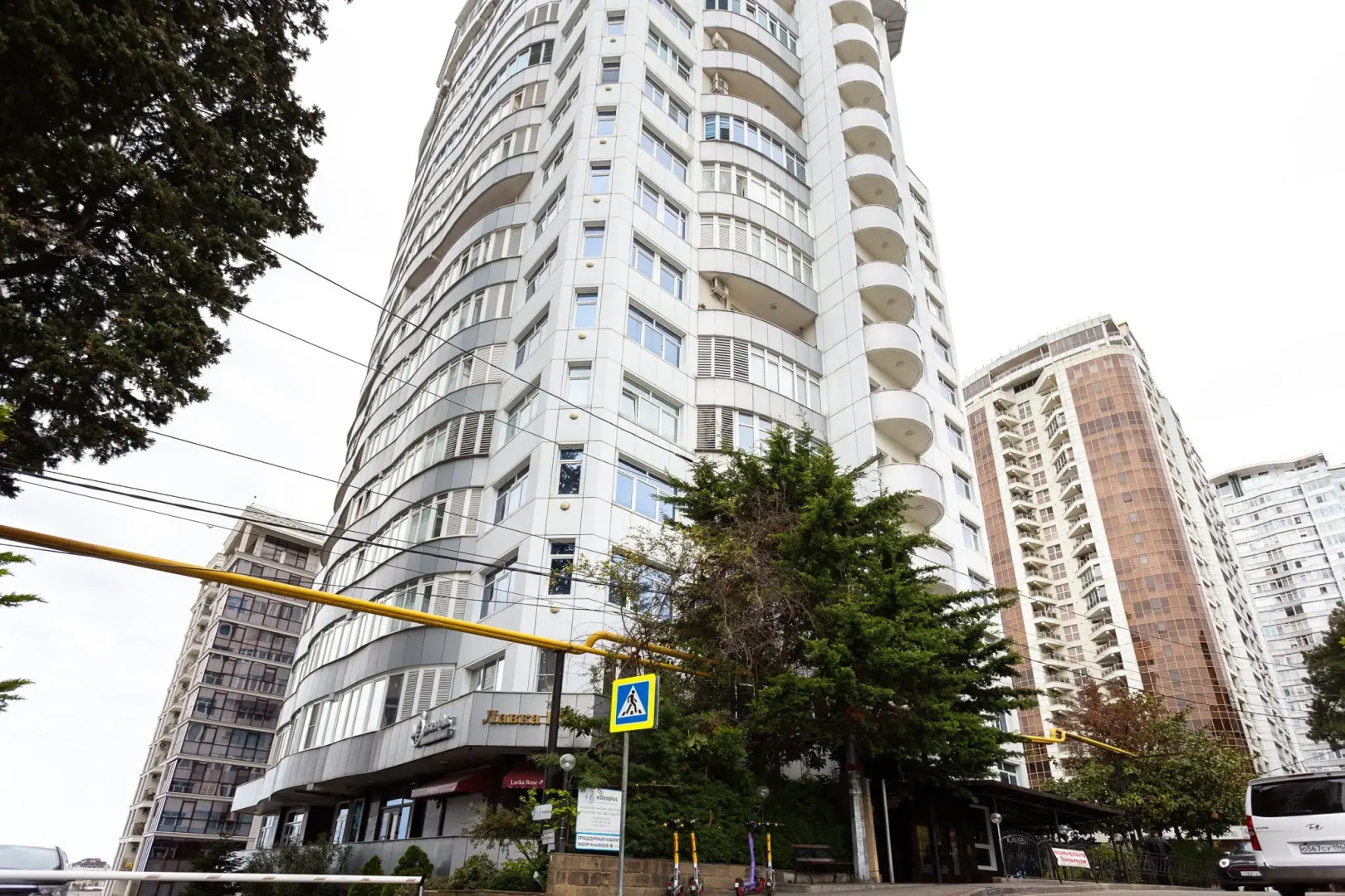 Квартира Просторная  в Центре Сочи на Первомайской Улице