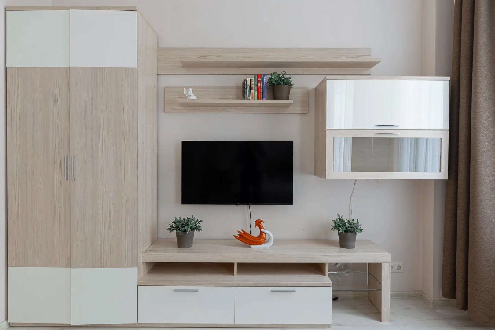 Апартаменты на Караванной