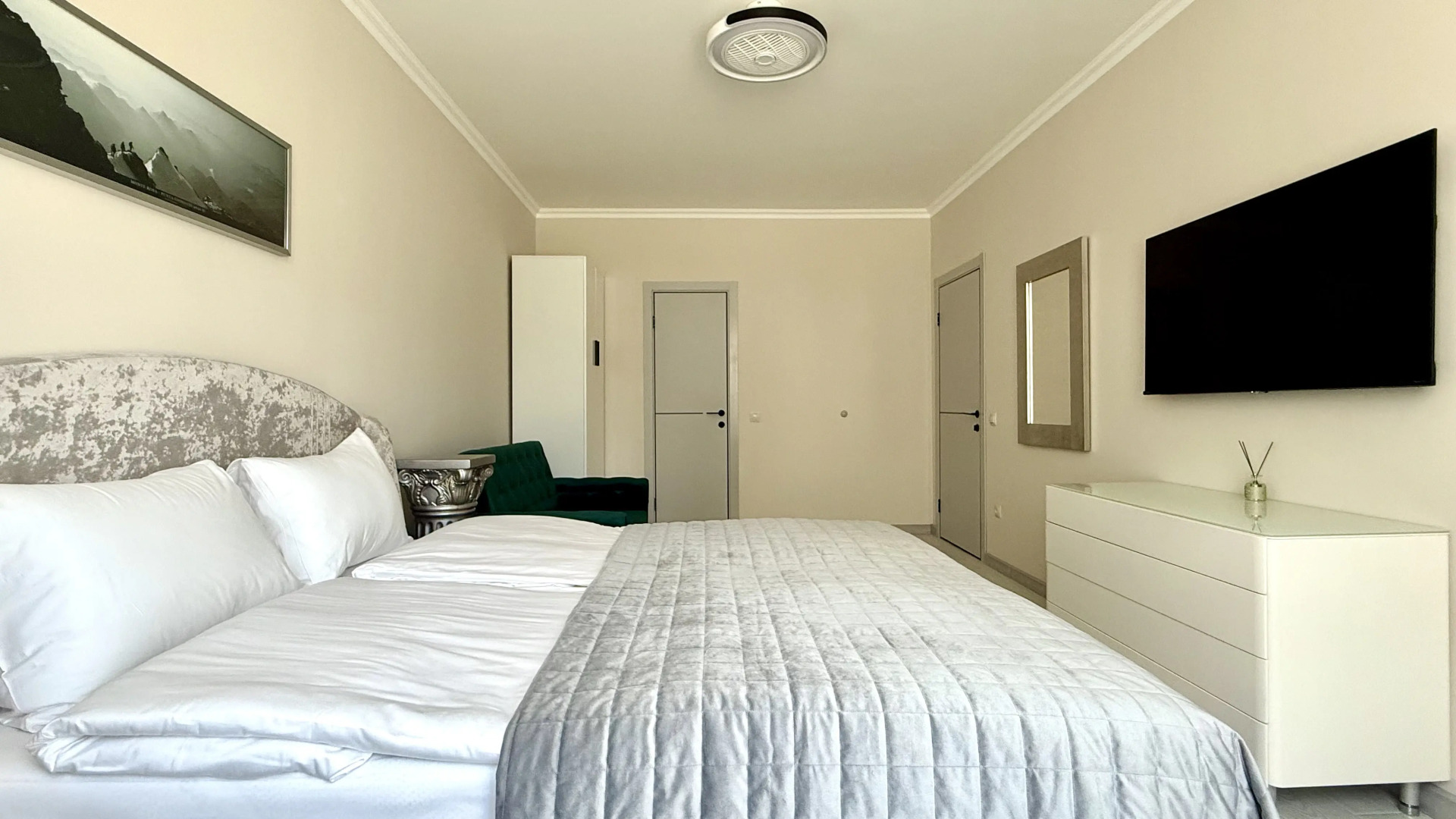 Апартаменты просторные ApartMari Пионерский: на первой линии с выходом на пляж