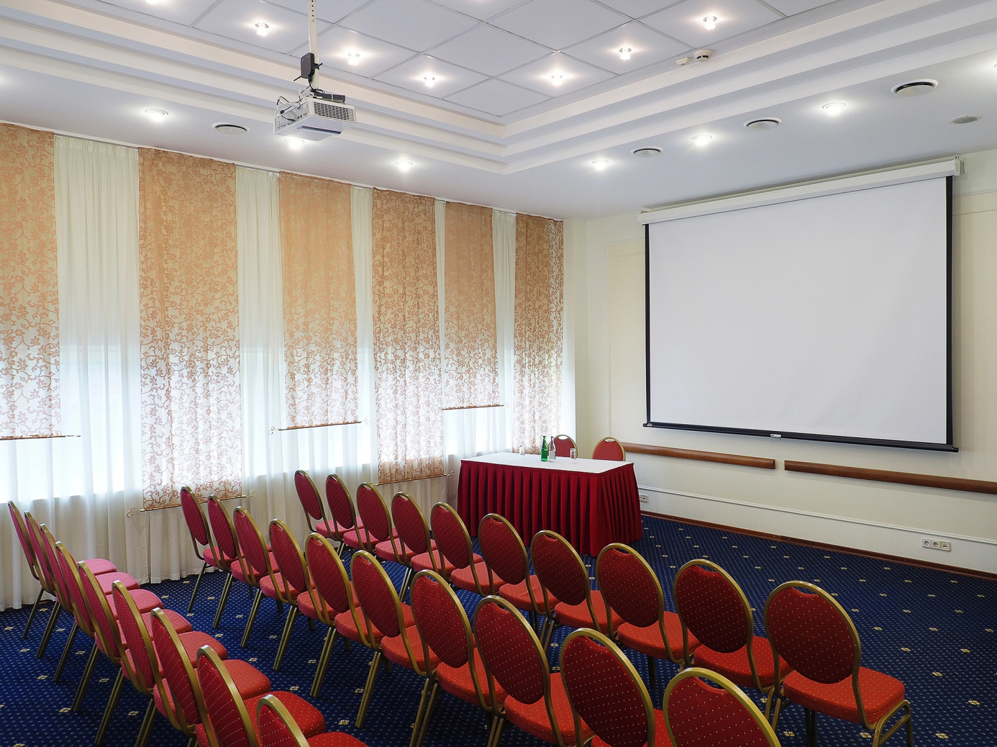 Отель Radisson Slavyanskaya Hotel & Business Center, Moscow