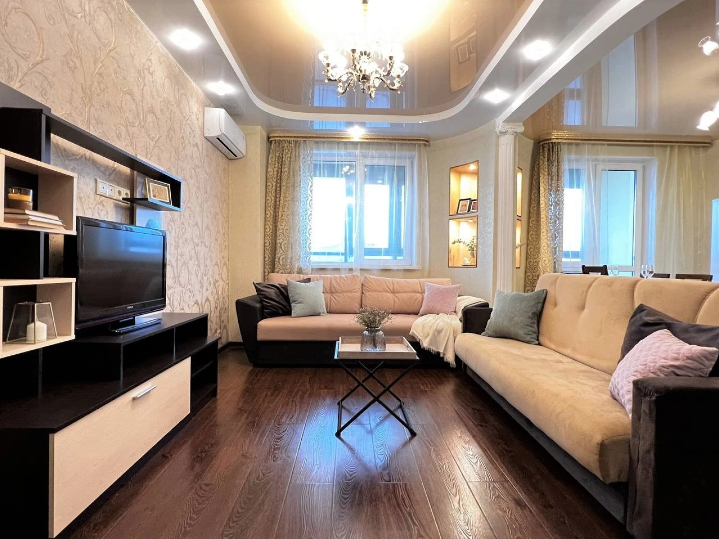 Апартаменты ЕВРО ДВУШКА БИЗНЕС-КЛАССА У ЖД ВОКЗАЛА