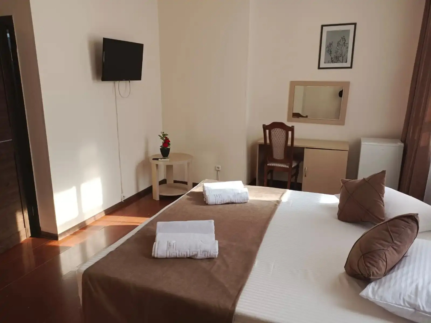 Отель Belon Land