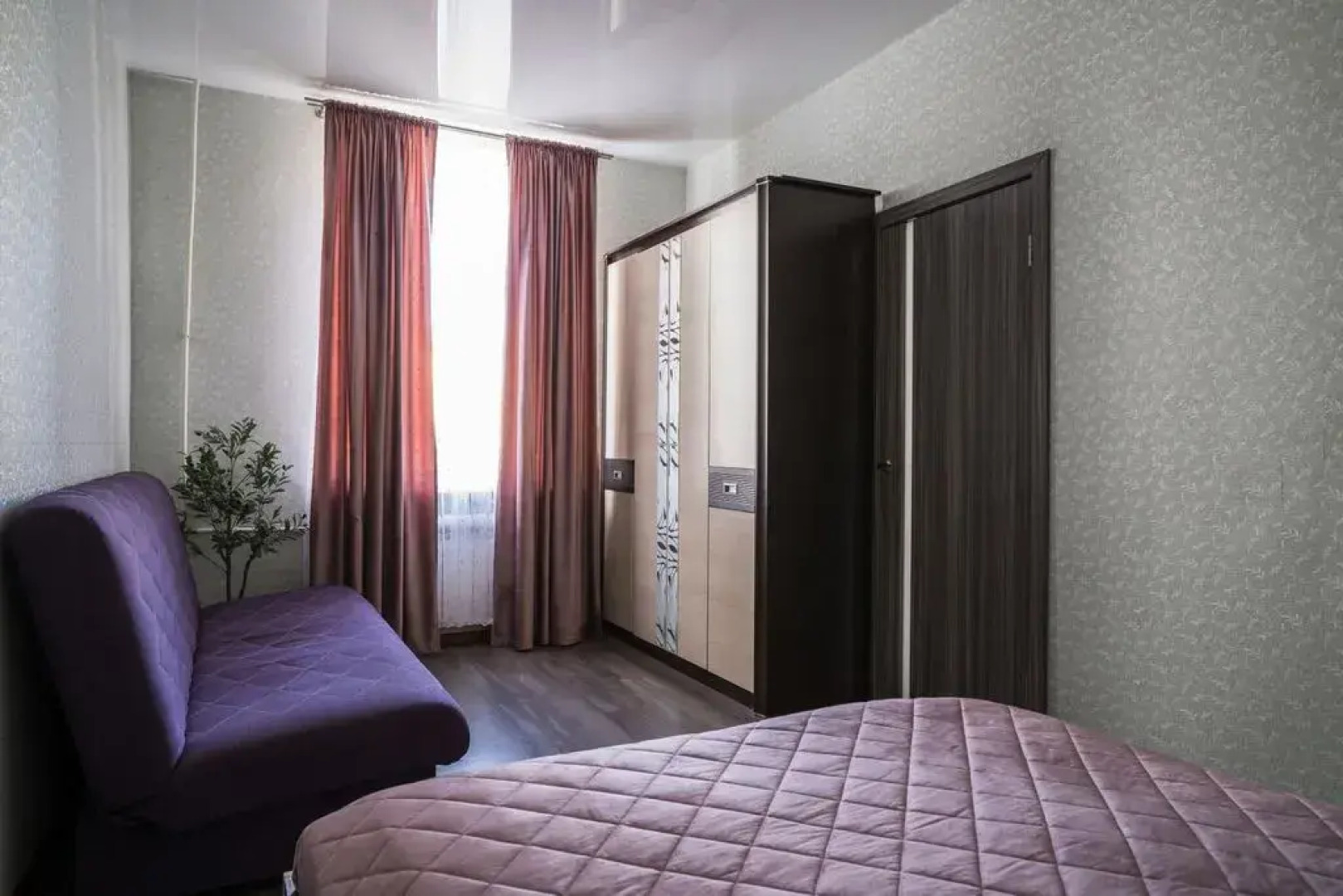 Квартира Granada Светлая красивая двухкомнатная