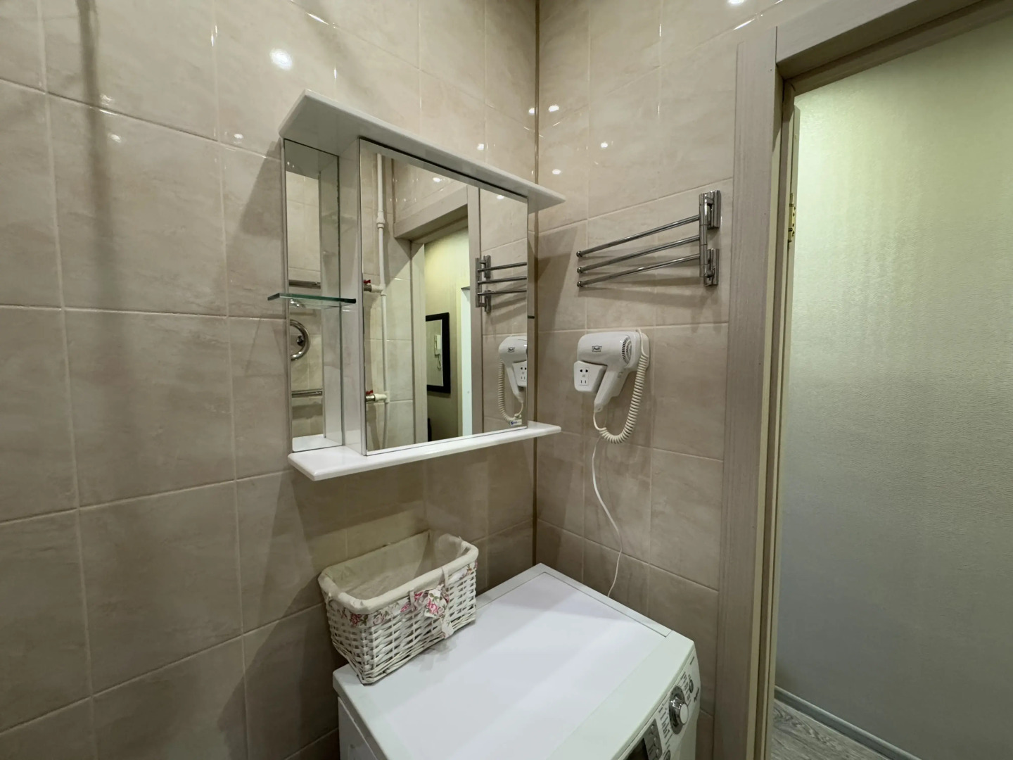 Апартаменты Apart-Comfort на Которосльной Набережной 4